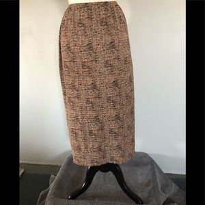 Ladies skirt